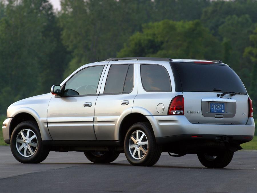  Buick Rainier CXL 2004 года  (фото 6 из 16)